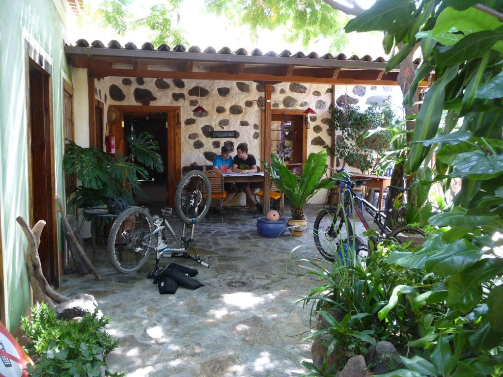 El Porvenir Hostel Los Llanos De Aridane Exterior photo